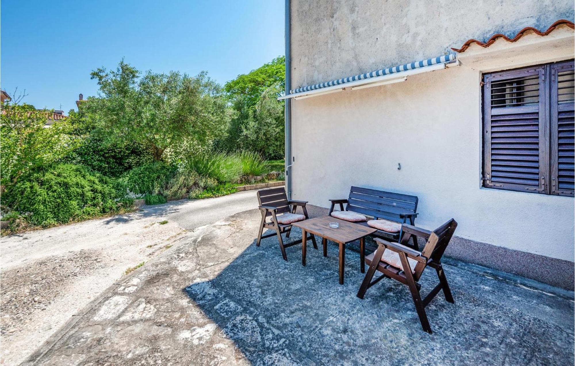Cozy Apartment In Fazana With Kitchen Zewnętrze zdjęcie
